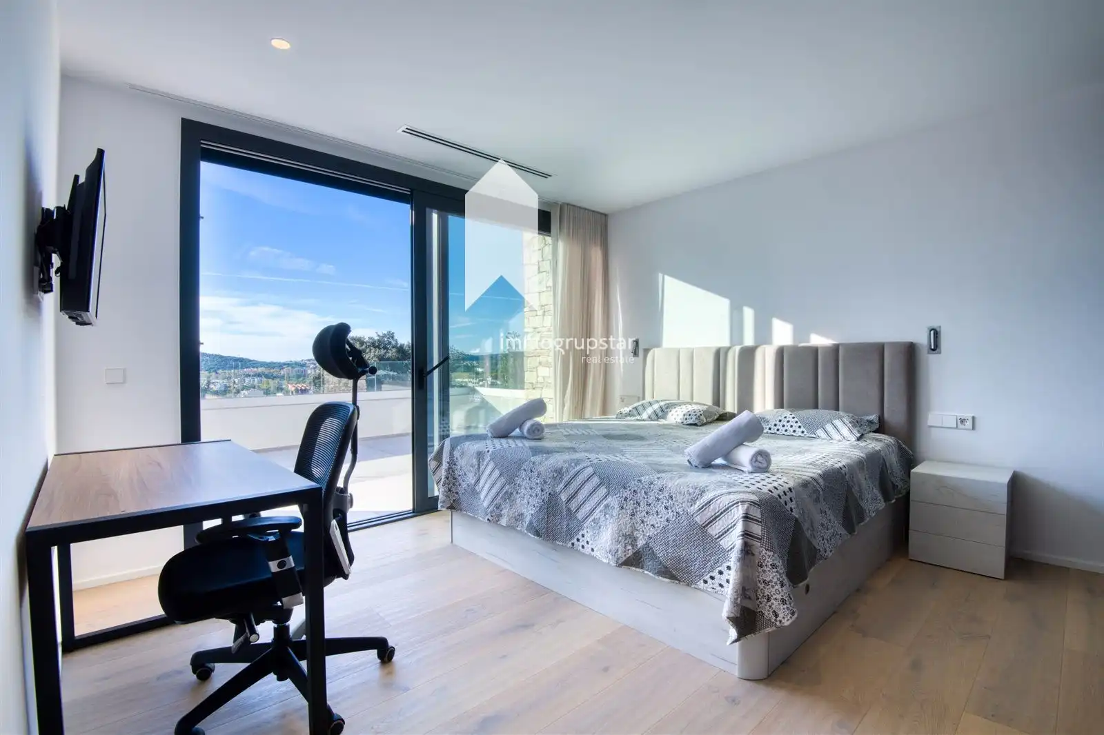 Maison avec piscine à vendre à Narcis Monturiol 17, imagen 31