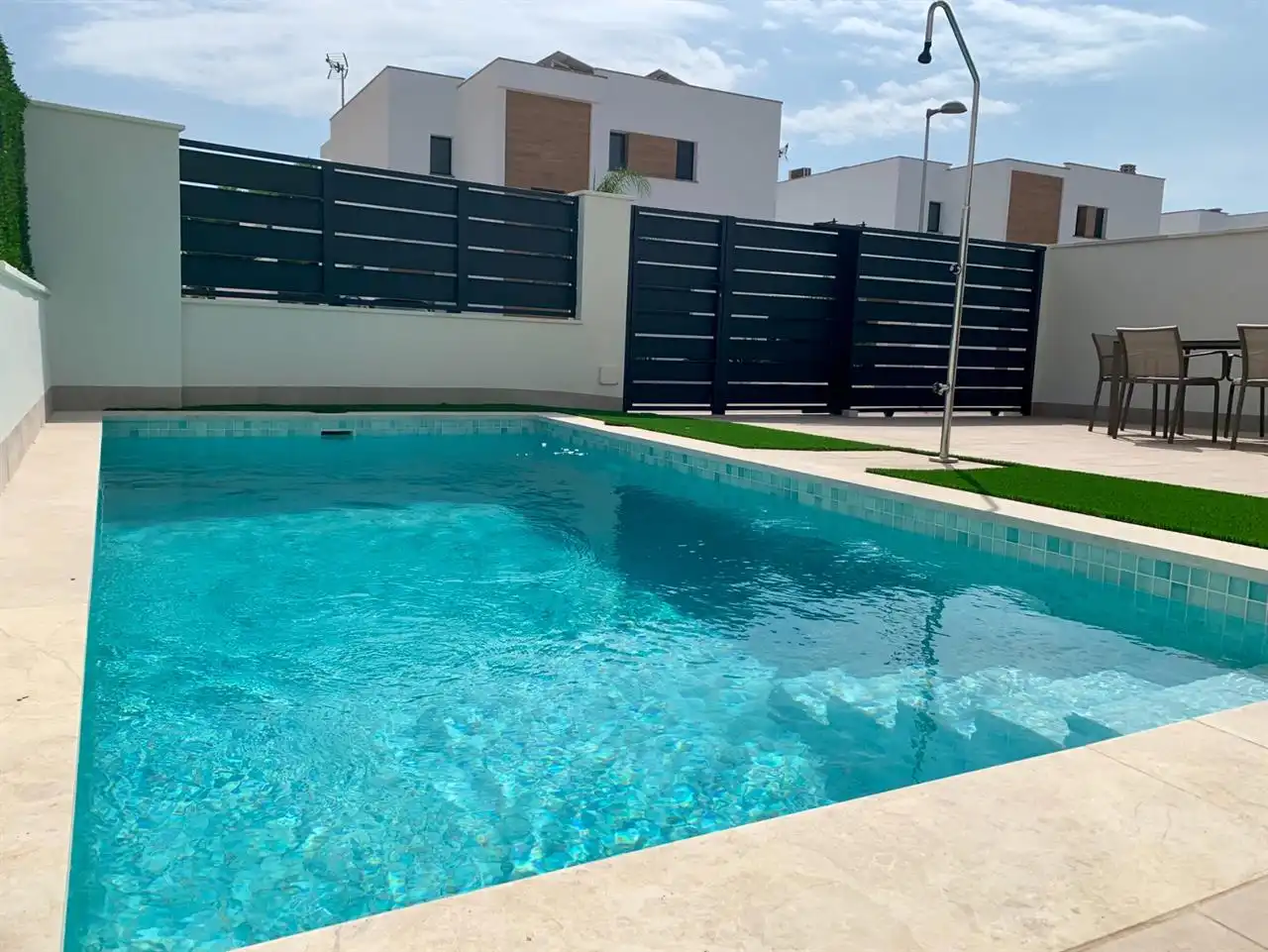 Villa con piscina in vendita a Roda, imagen 3