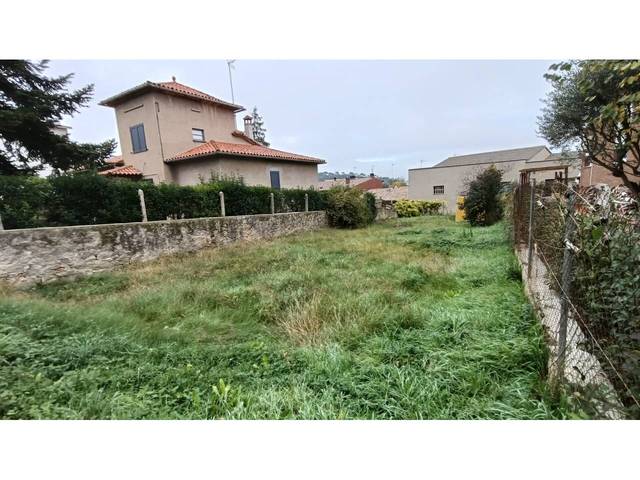 Terreno en Venta en Paseo Bisbe Comellas, 106 en Casserres
