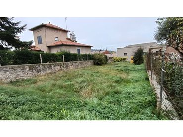 Terreno rustico in vendita a Paseo Bisbe Comellas 106