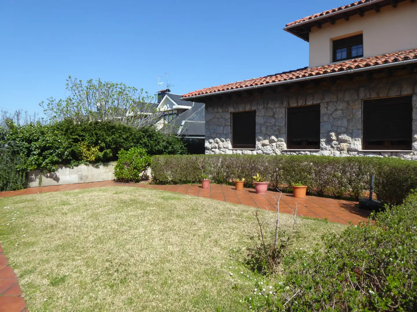 Jardí de Casa o xalet en venda en Camargo amb Calefacció, Jardí privat i Parquet