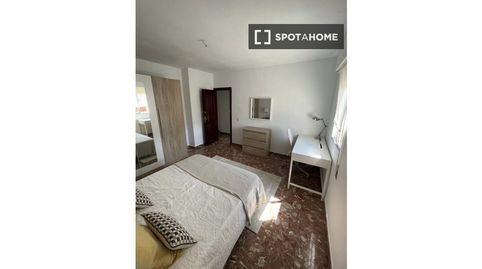 Photo 2 of Room in Martiricos - La Roca - La Rosaleda, Málaga Capital