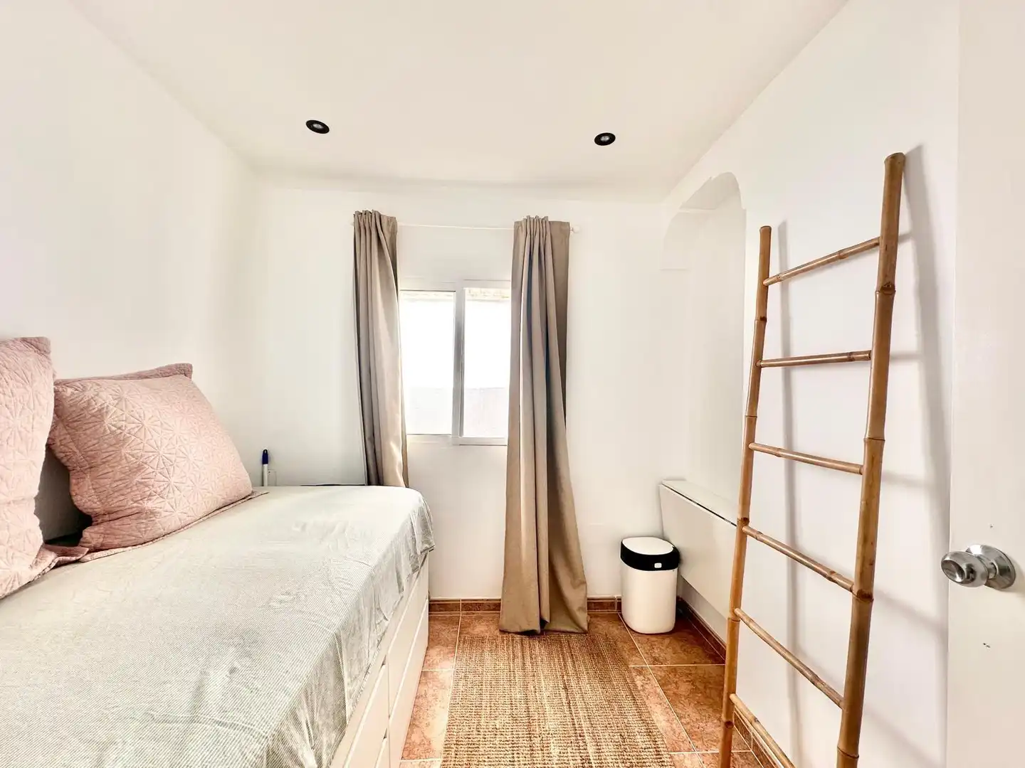 Habitación de Casa o chalet en venta en Málaga con Aire acondicionado y Amueblado