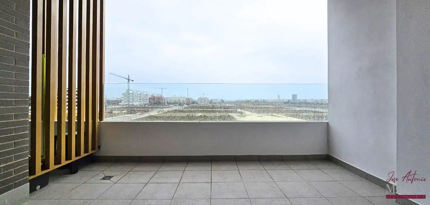 Study for rent in Avenida Elvas