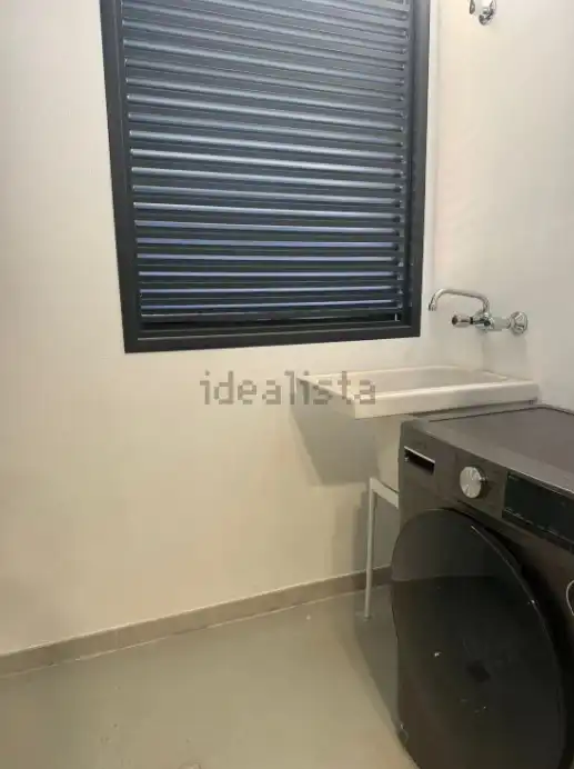 Balcony of Flat for rent in Torrent  with Air Conditioner, Oven and Washing machine