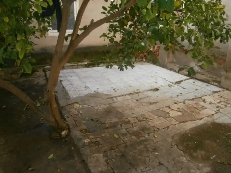 Local de alquiler en Monóvar  / Monòver con Aire acondicionado y Amueblado