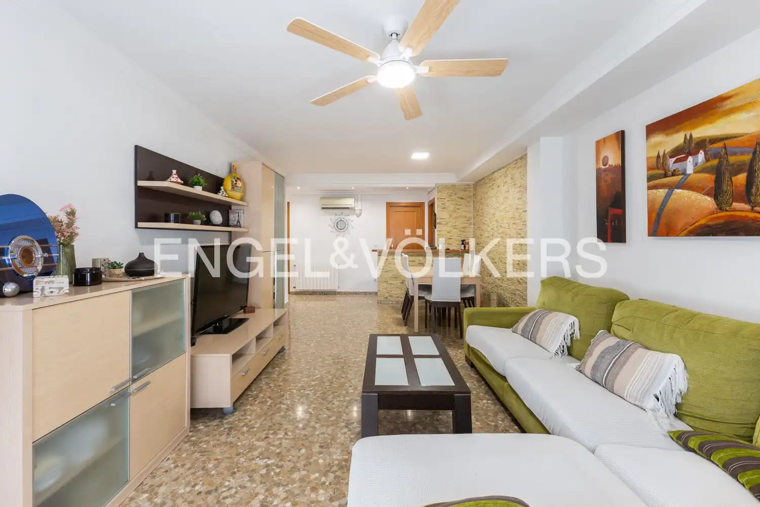 Sala de estar de Piso en venta en Tavernes Blanques con Aire acondicionado, Calefacción y Terraza