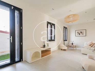 Casa pareada con jardín en venta en Barrio de Salamanca