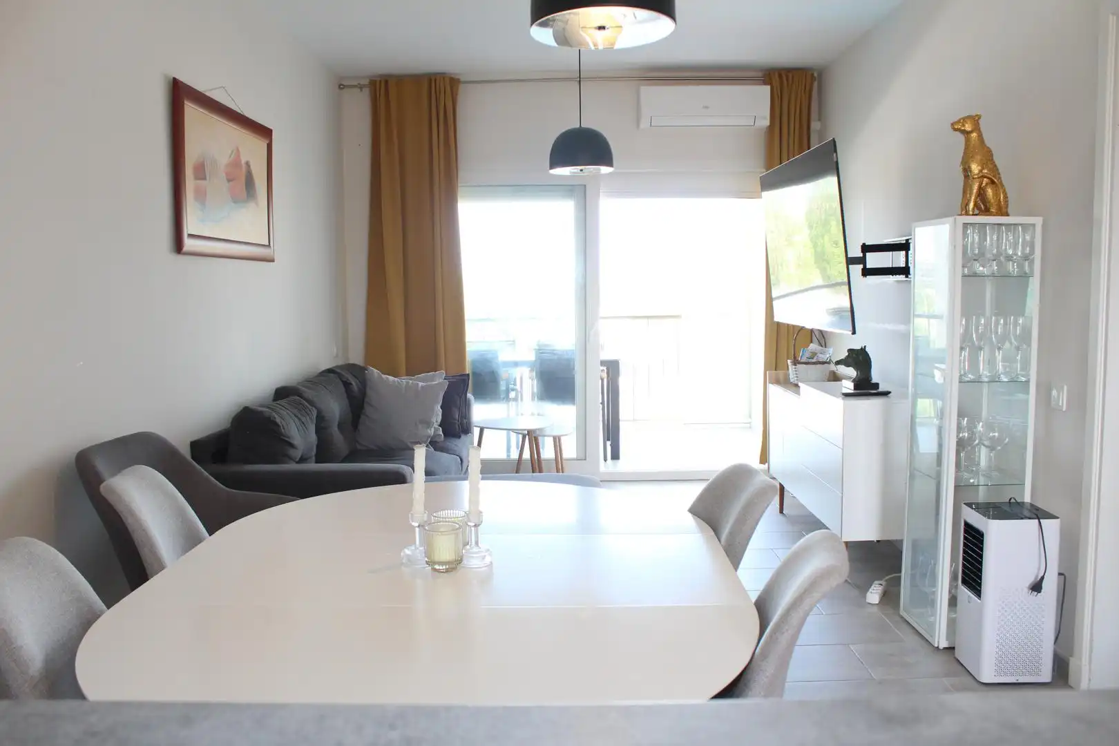 Sala de estar de Apartamento en venta en Roquetas de Mar con Aire acondicionado, Jardín privado y Piscina