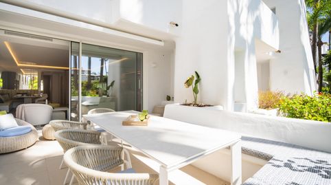 Foto 4 de Apartamento en venta en Puente Romano, Marbella
