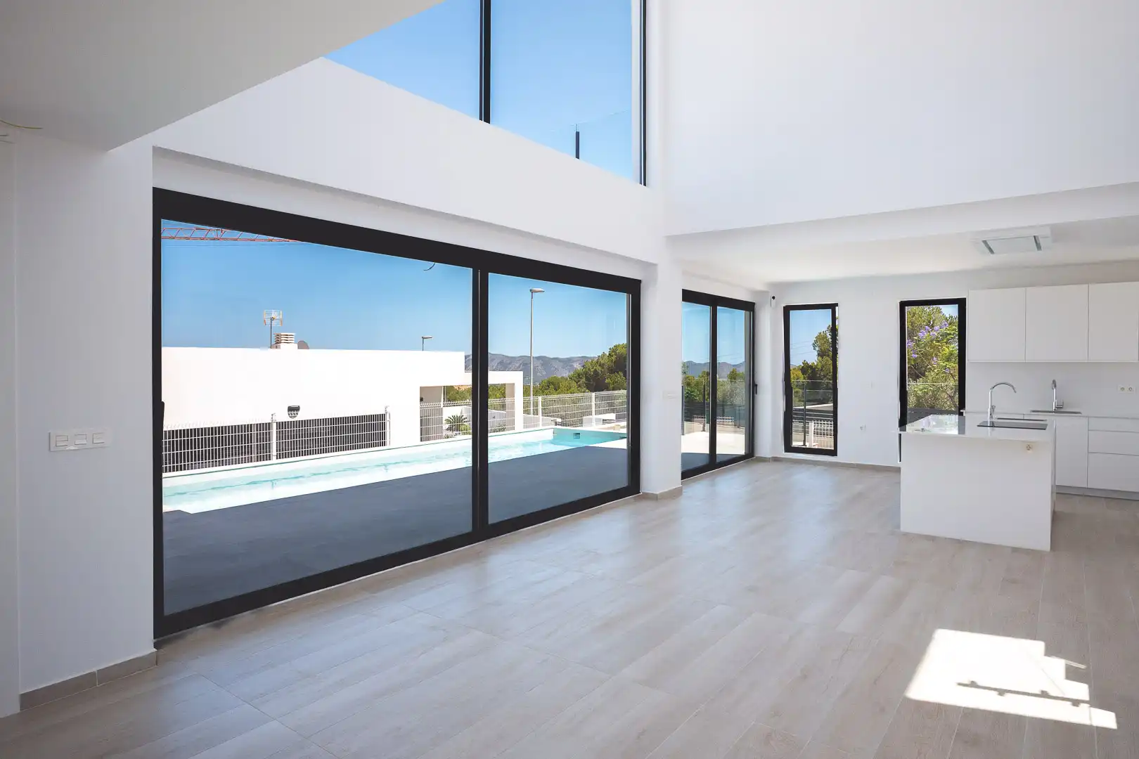 Villa mit Terrasse zum Verkauf in Casco urbano, imagen 2