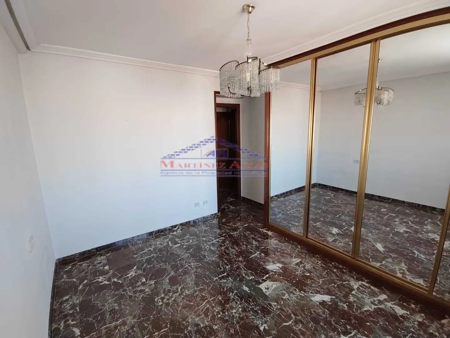 Dormitori de Àtic en venda en Jaén amb Aire condicionat, Calefacció i Terrassa