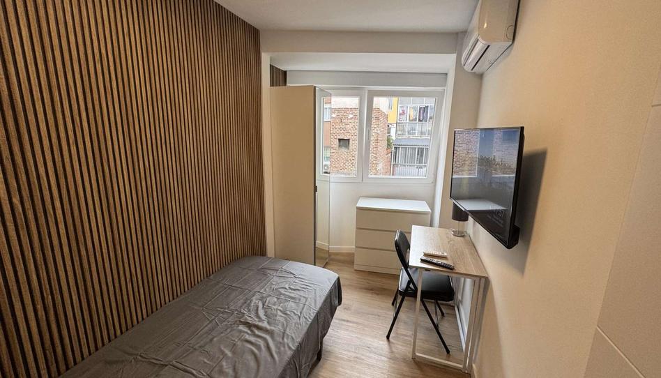 Photo 1 of Flat to share in Ventas, Madrid