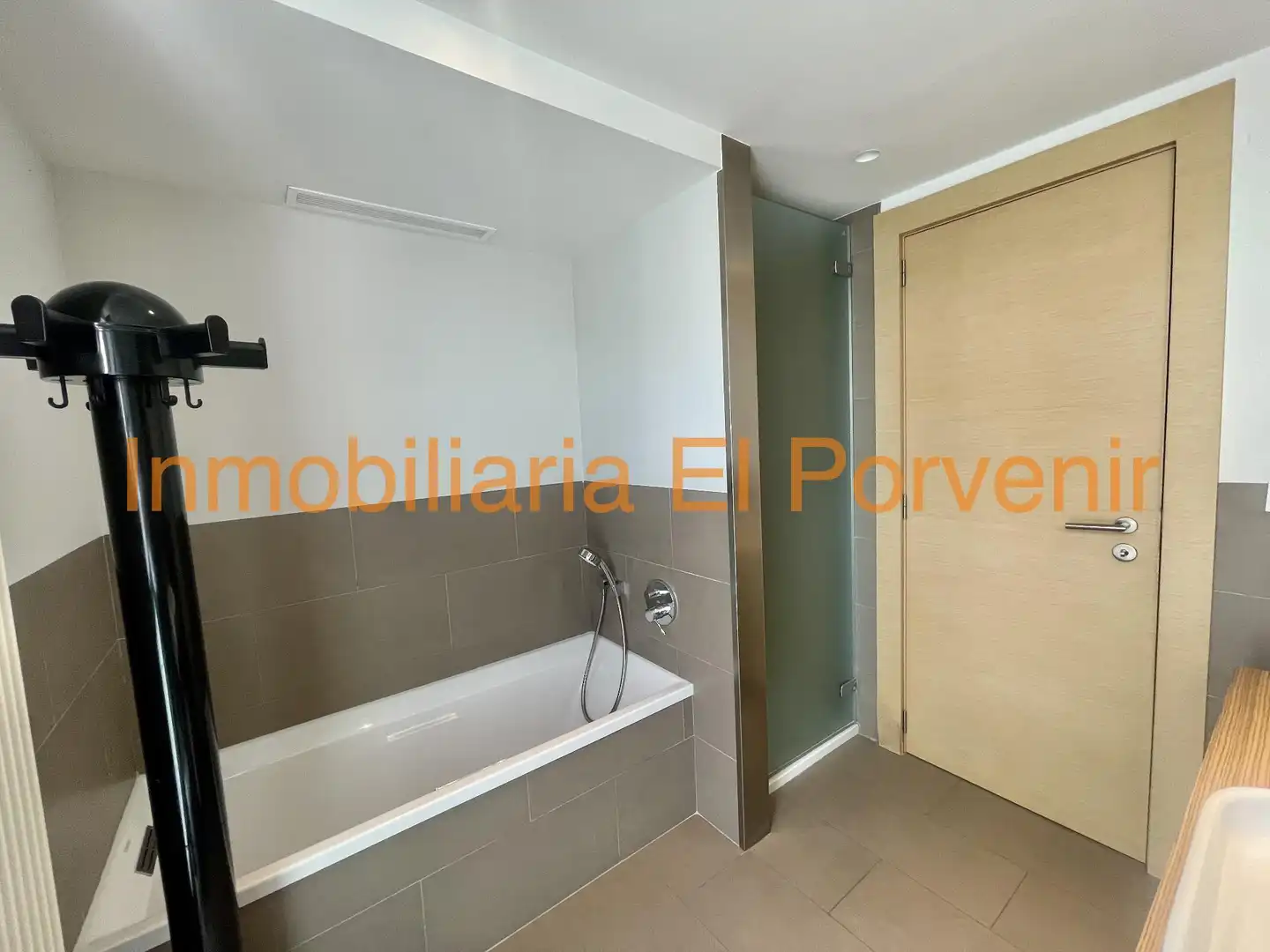 Baño de Casa o chalet en venta en Torrent con Aire acondicionado, Calefacción y Jardín privado