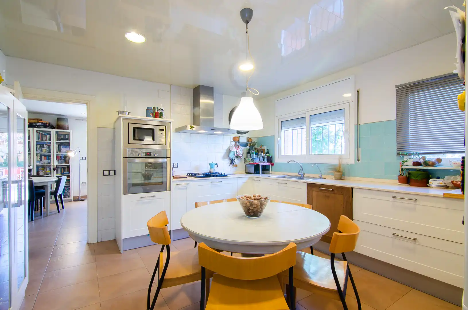 Kitchen of Houses for sale in Santa Eulàlia de Ronçana  with Air Conditioner, Private garden and Terrace