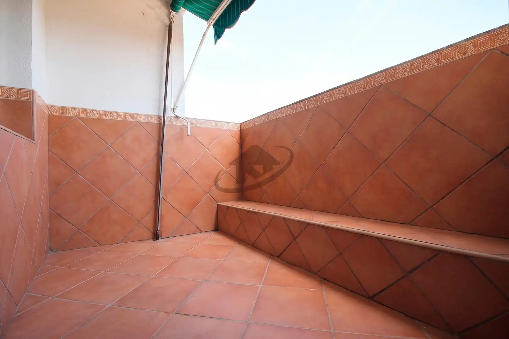 Terraza de Piso en venta en Badia del Vallès con Balcón