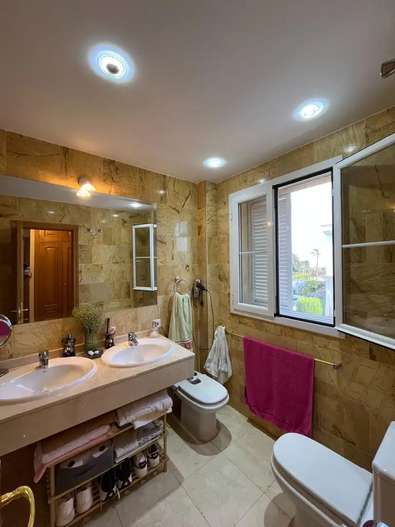 Villa mit Pool zum Verkauf in Calle MIGUEL DE MOLINA, imagen 29