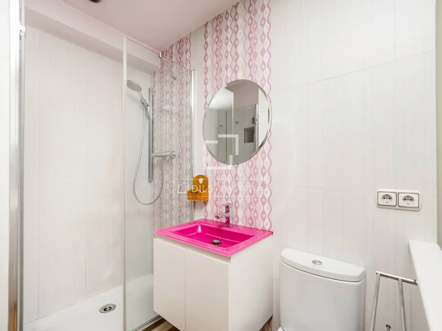 Baño de Piso en venta en Madrid con Aire acondicionado y Calefacción
