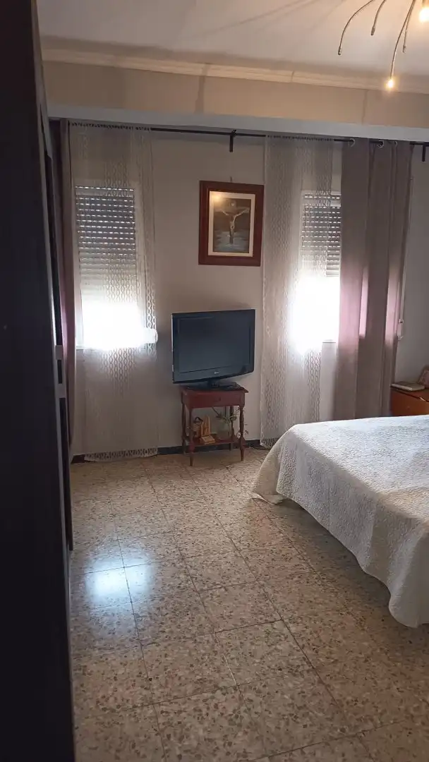 Wohnzimmer von Wohnung zum Verkauf in Castilleja de la Cuesta mit Klimaanlage, Heizung und Balkon