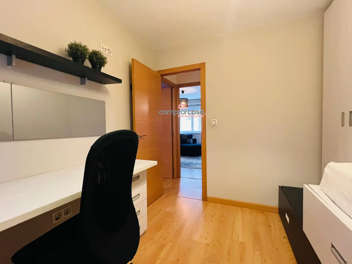 Flat for rent in A Coruña Capital   with Furnished