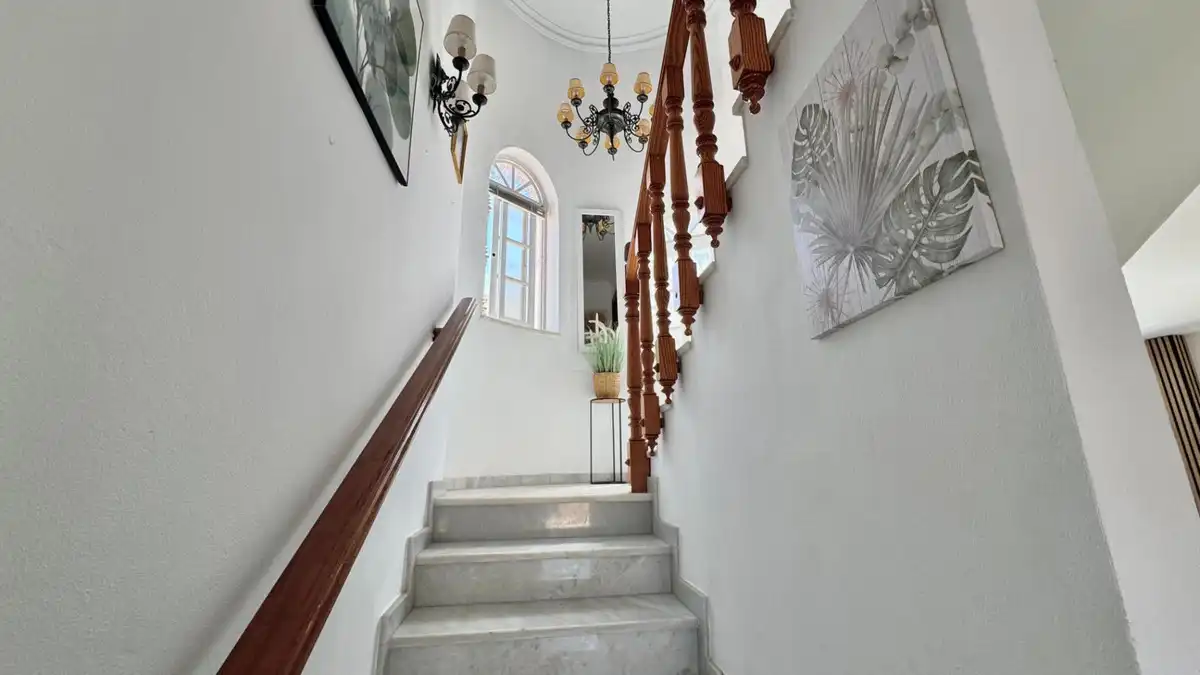 Casa o xalet en venda en Alhaurín de la Torre amb Aire condicionat, Calefacció i Piscina