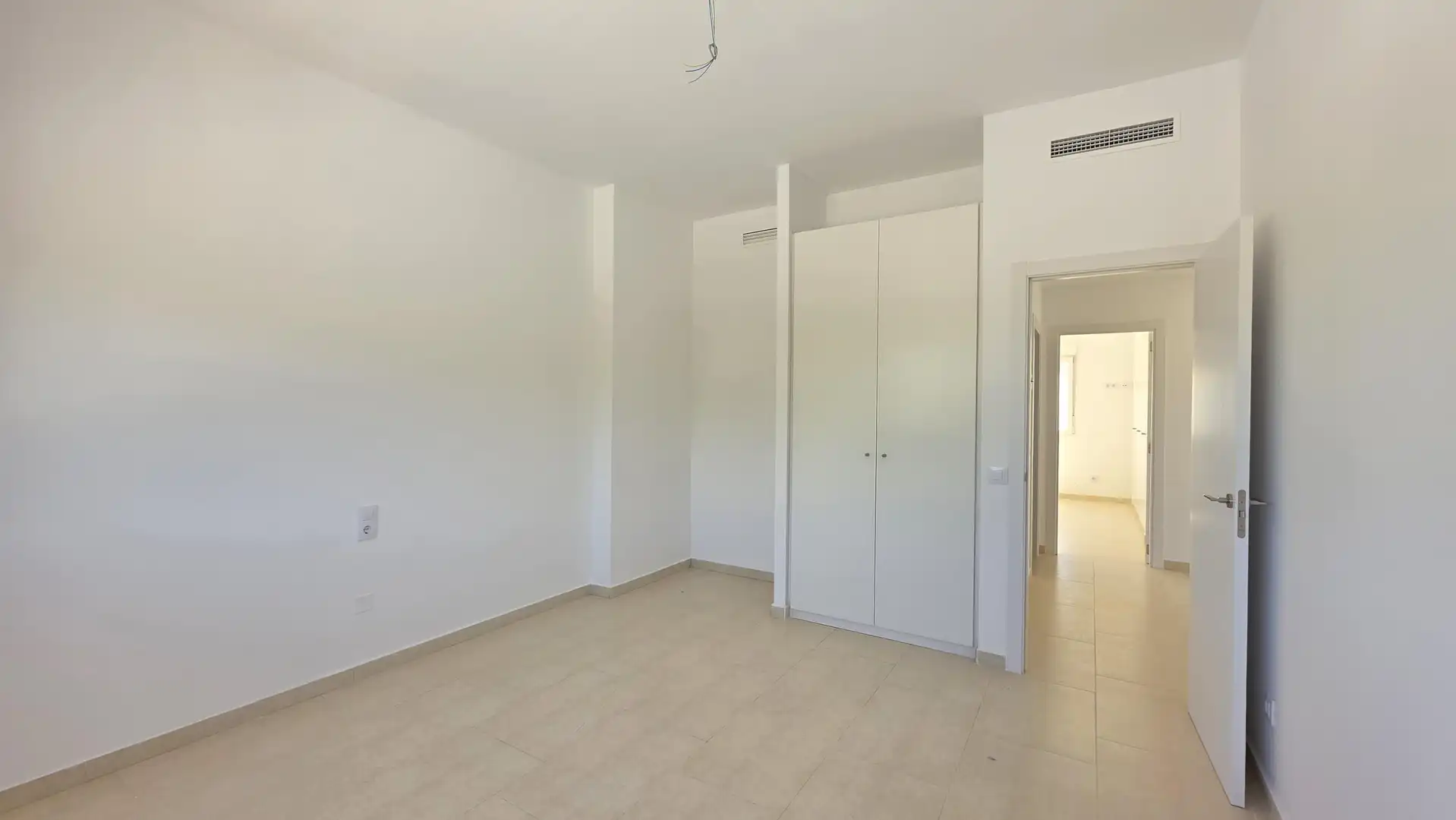 Casa adosada en venta en Benicolet con Jardín privado y Piscina