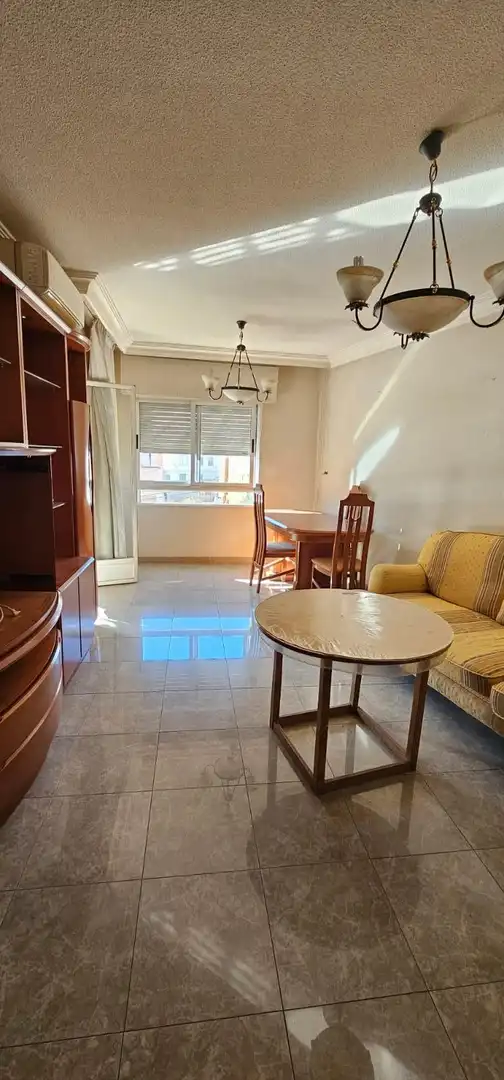 Menjador de Casa o xalet en venda en Murcia amb Moblat i Balcó