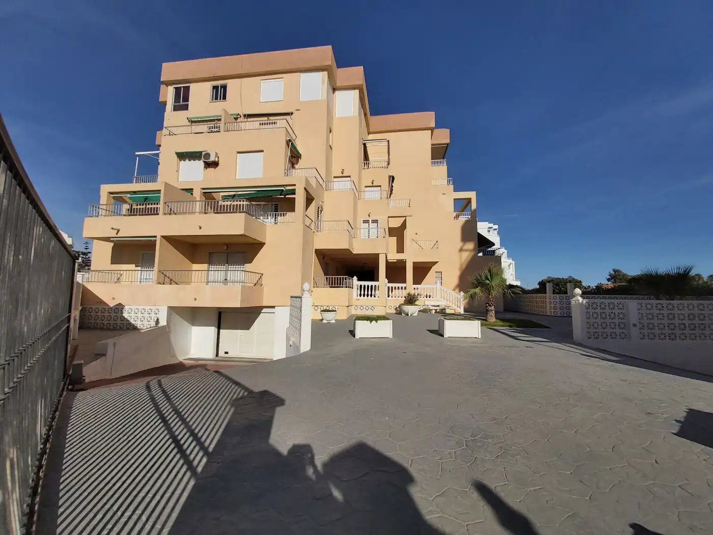 Appartamento con piscina in affitto a Centro