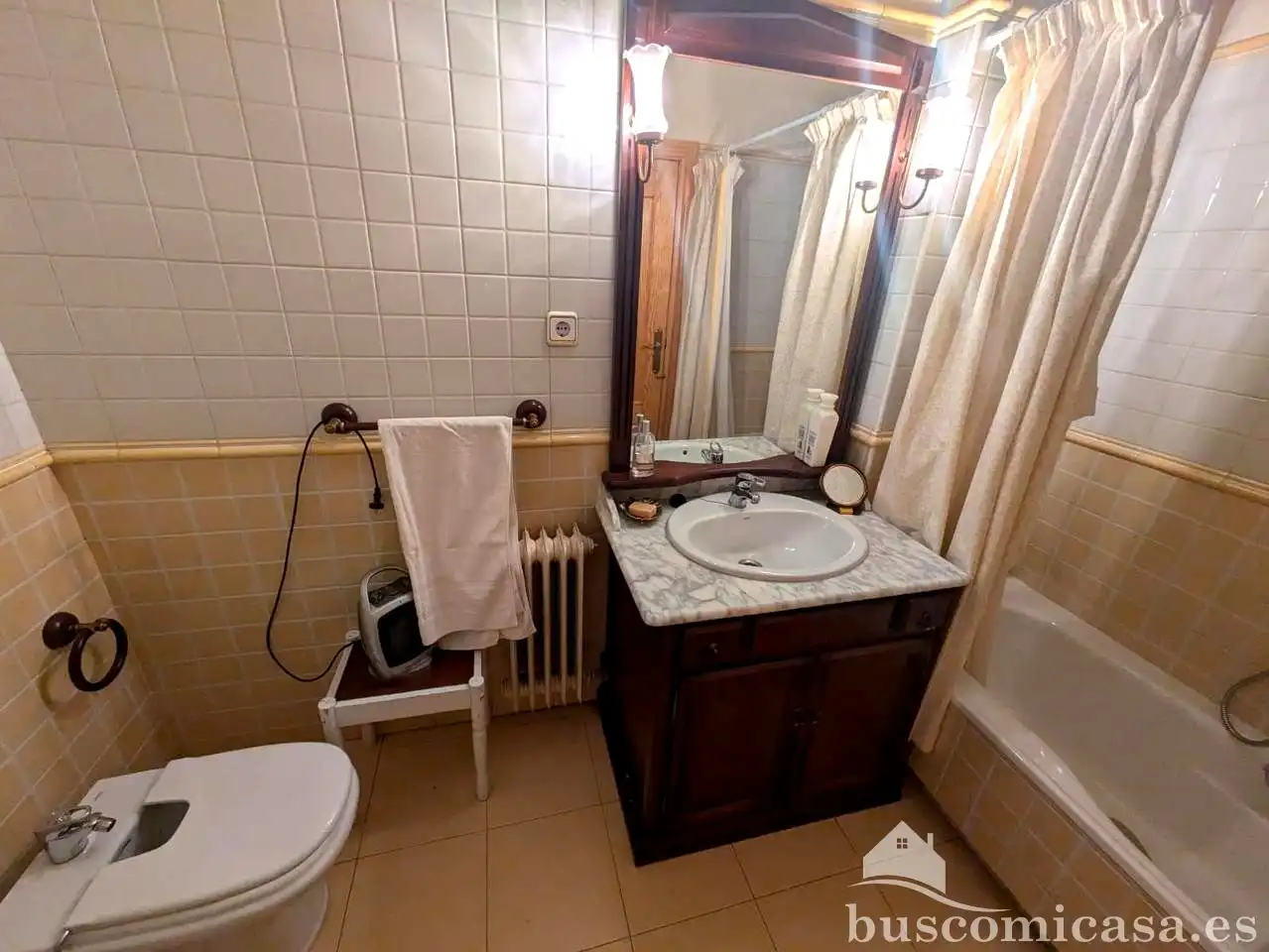Zimmer in Avenida San Sebastián, Centro ciudad