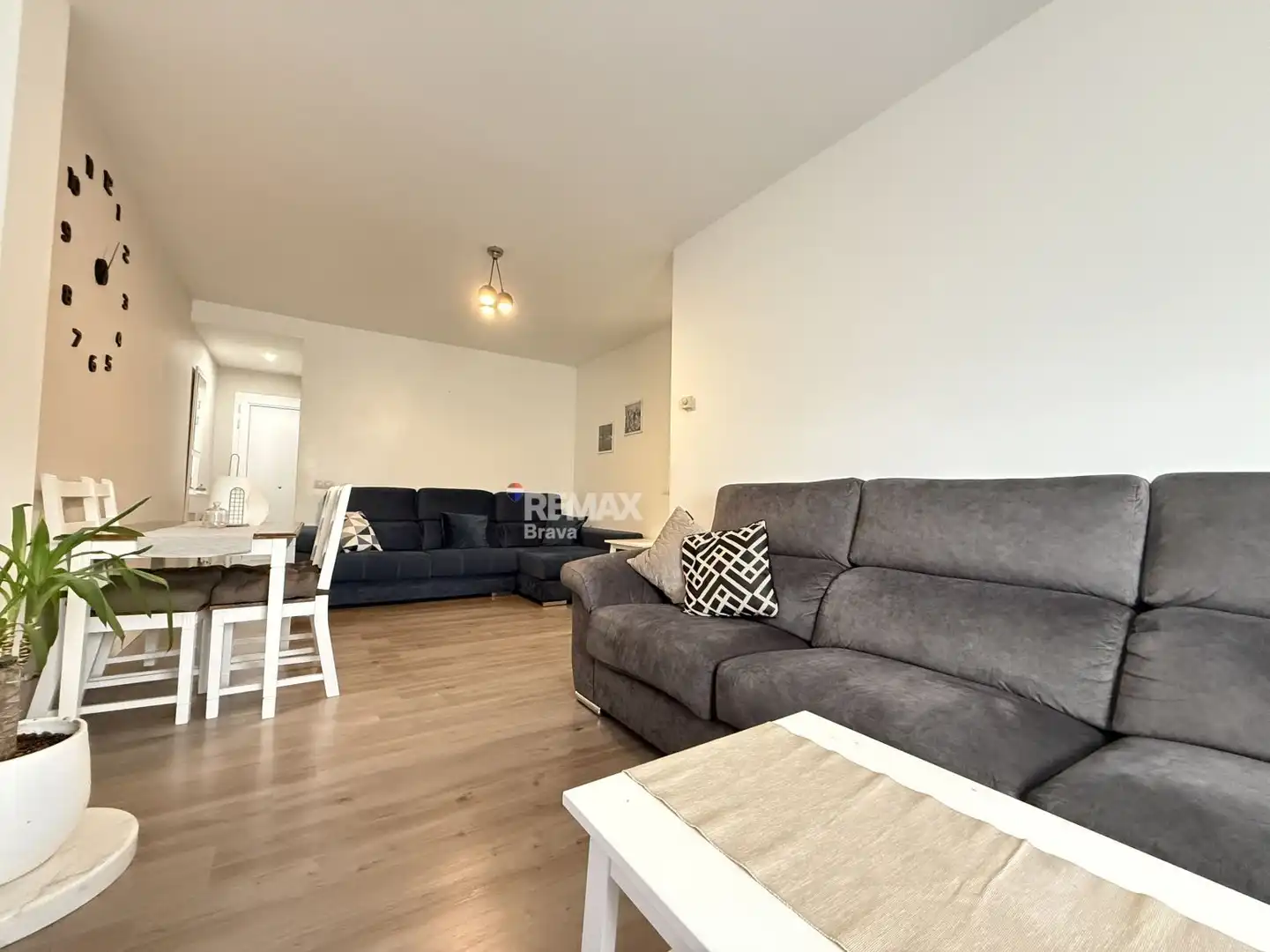 Flat for sale in La Jonquera  with Parquet flooring, Storage room and Furnished