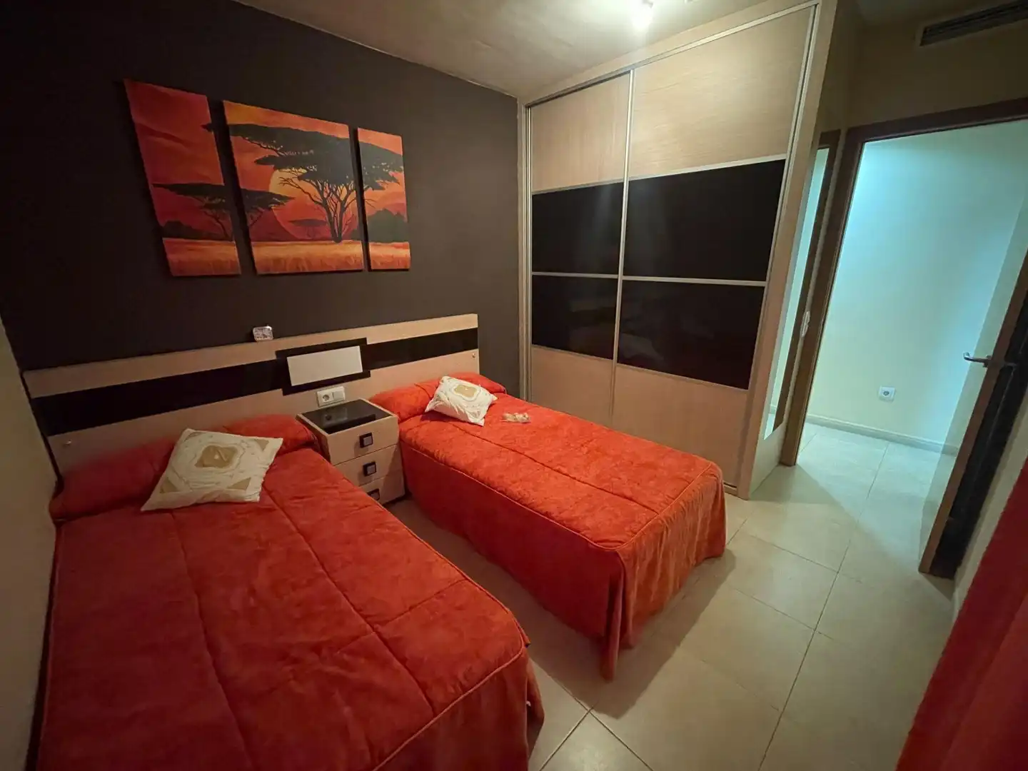 Habitación de Planta baja en venta en Benicarló con Aire acondicionado y Amueblado