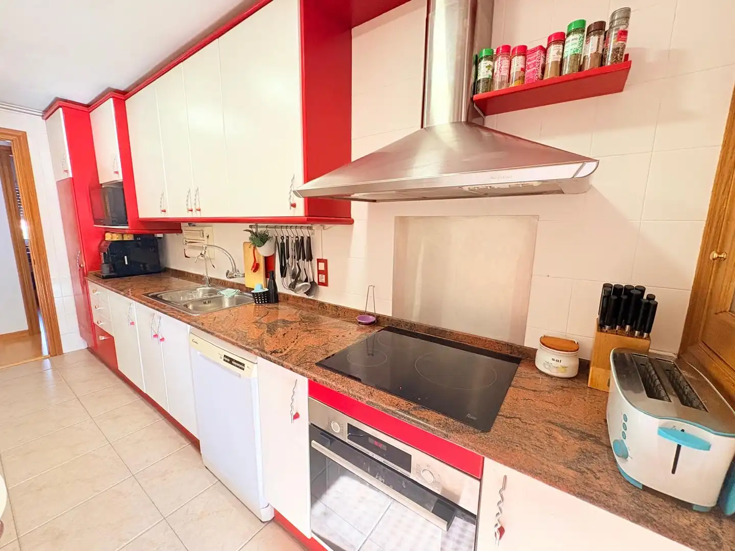 Cocina de Piso en venta en Pallejà con Aire acondicionado, Calefacción y Parquet