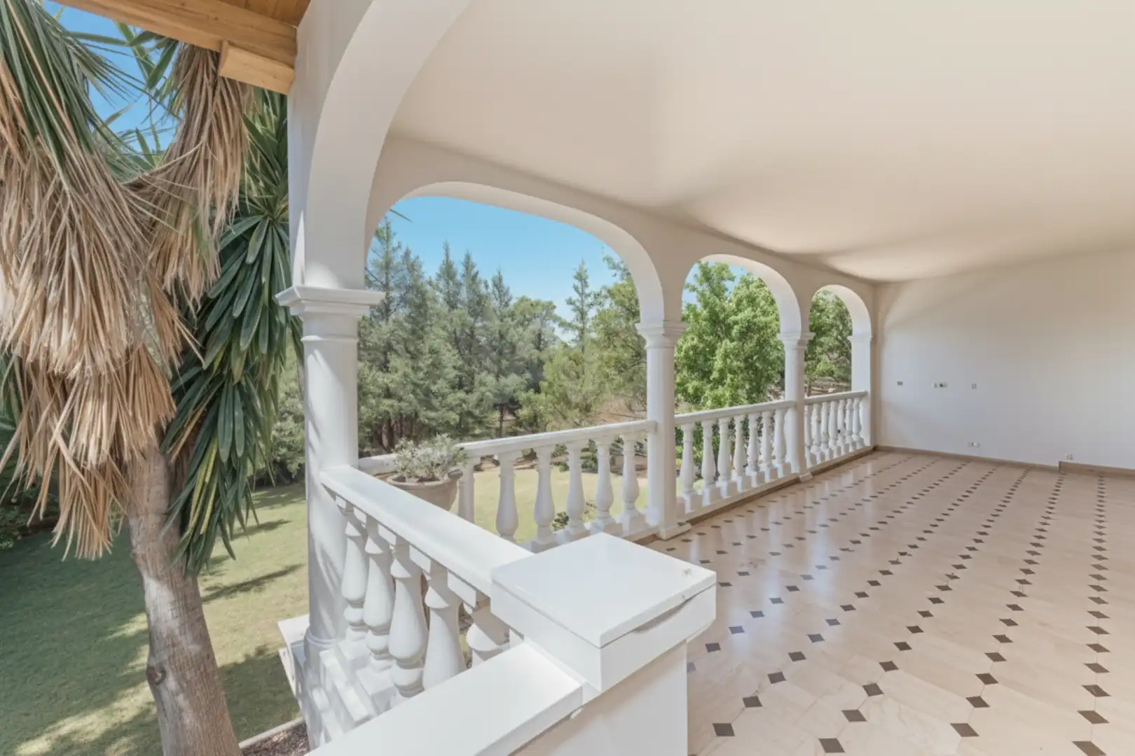 Terrassa de Casa o xalet en venda en Marbella amb Aire condicionat i Terrassa