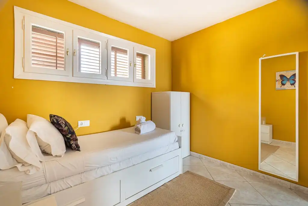 Habitación de Ático en venta en Sant Pere de Ribes con Aire acondicionado, Terraza y Amueblado