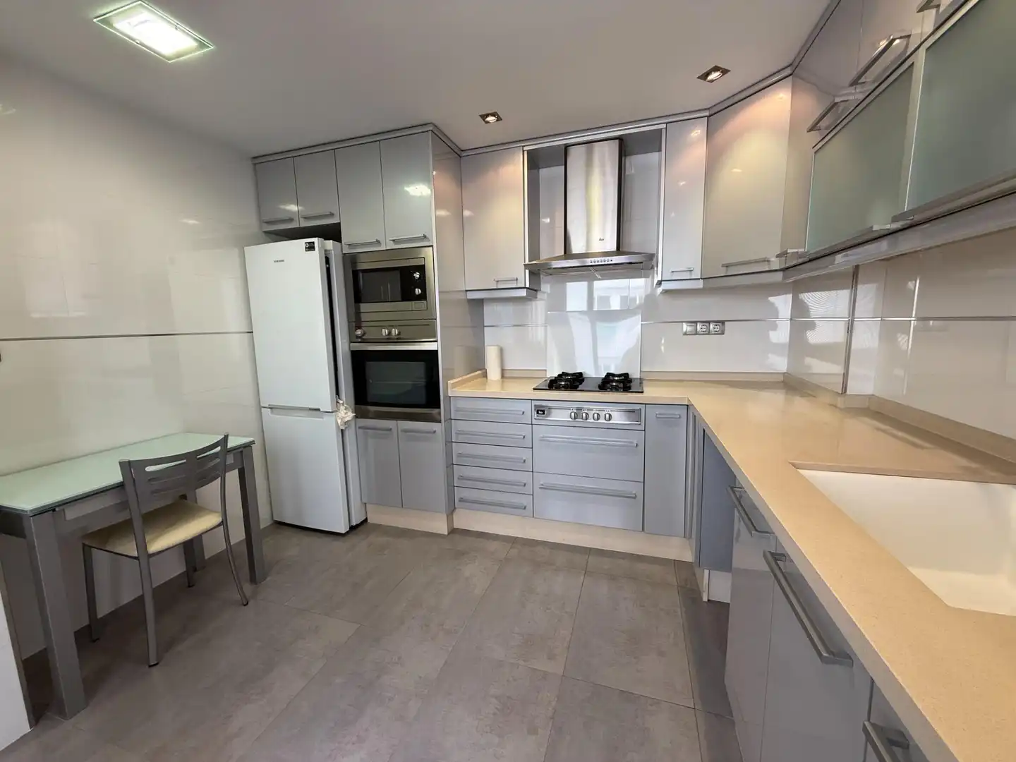 Cocina de Piso en venta en Valencia
