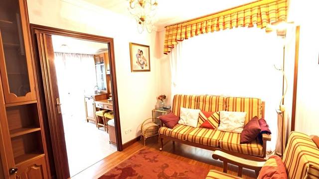 Piso en Venta en ROMALDO GALDOS en Eibar