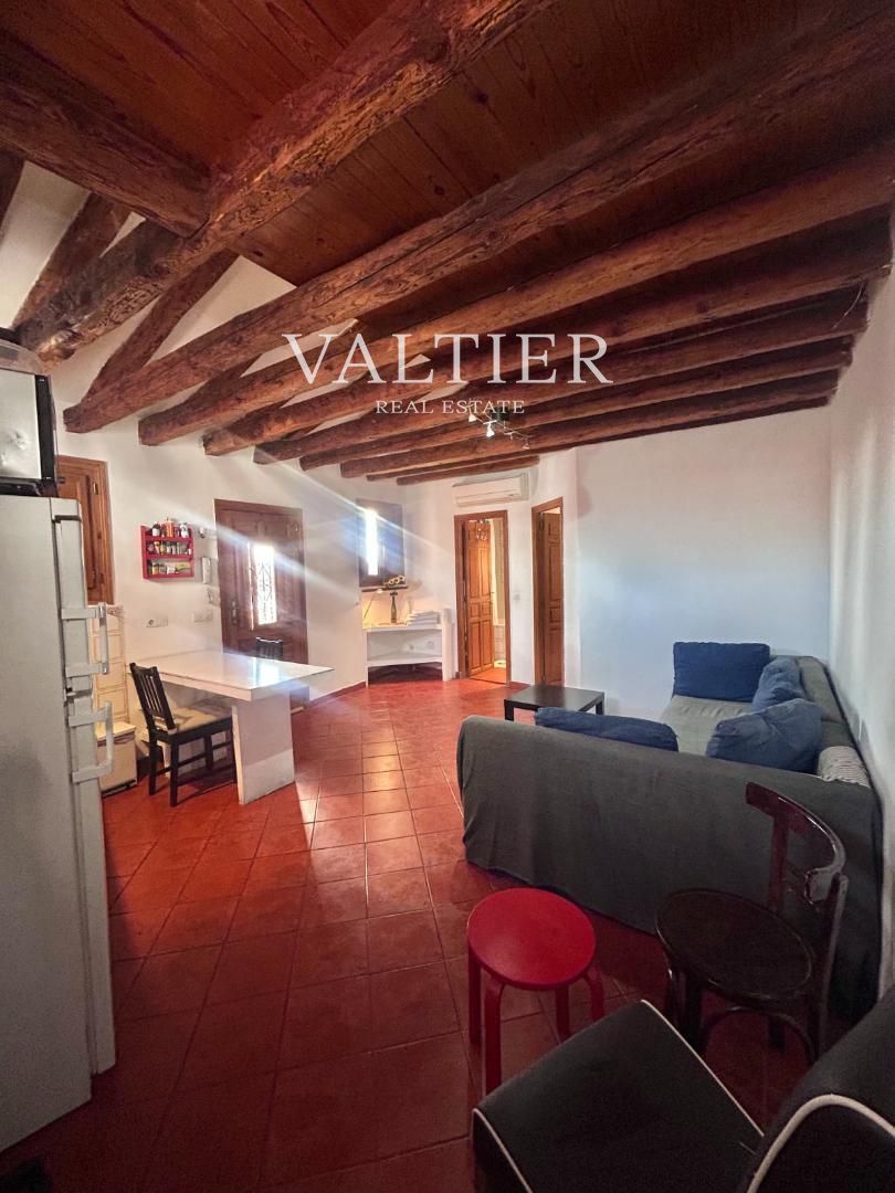 Exterior view of Attic for rent in  Madrid Capital  with Air Conditioner and Furnished