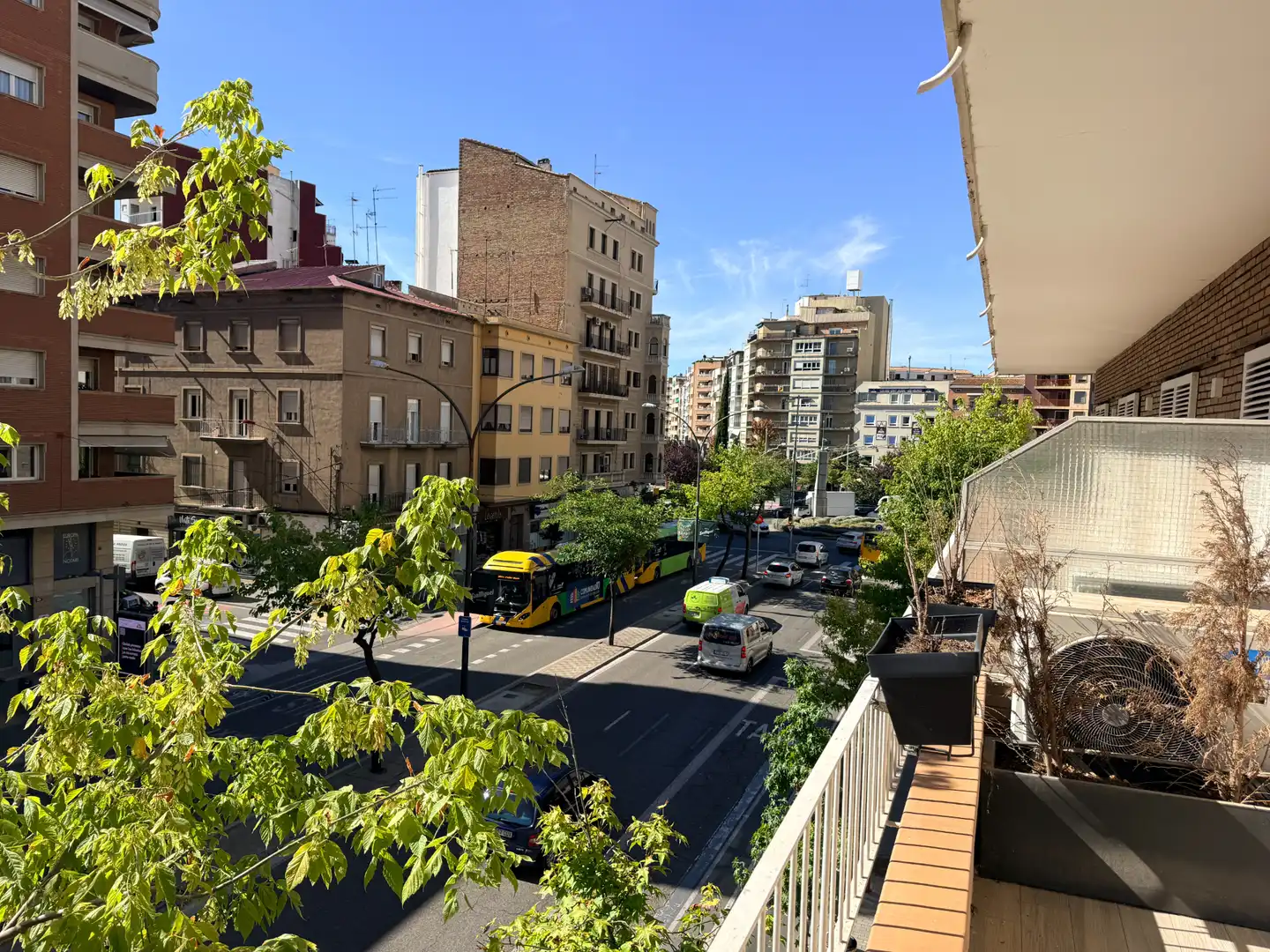 Piso con terraza en venta en Avinguda Prat de la Riba 3, imagen 16