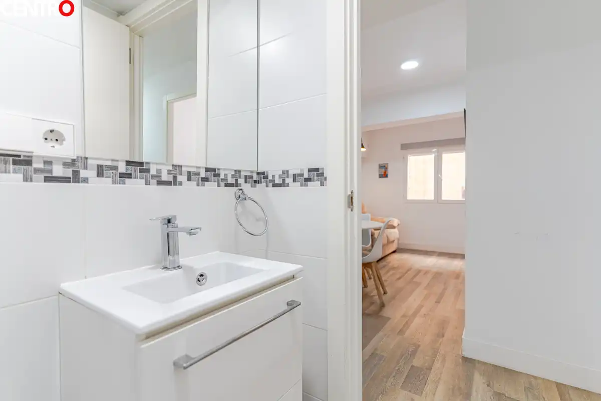 Baño de Piso en venta en Granada con Aire acondicionado y Terraza