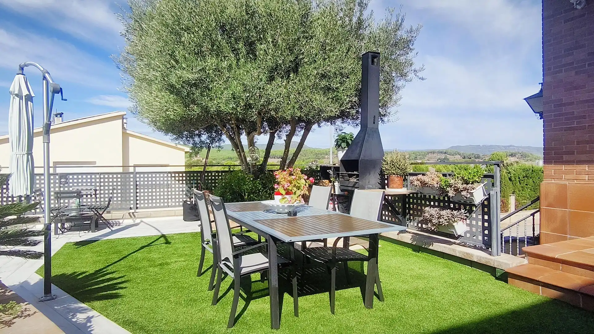 Terrasse von Haus oder Chalet zum Verkauf in Sant Salvador de Guardiola mit Privatgarten, Terrasse und Schwimmbad