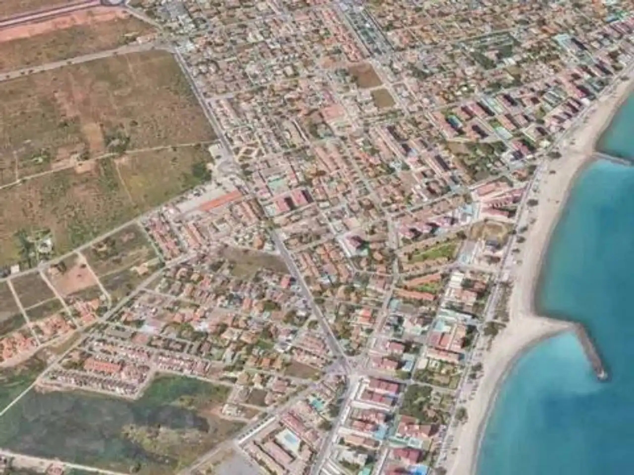 Terreno residencial en venta en Calle Gran Via Sr Pere Sanz De Montornes, imagen 3