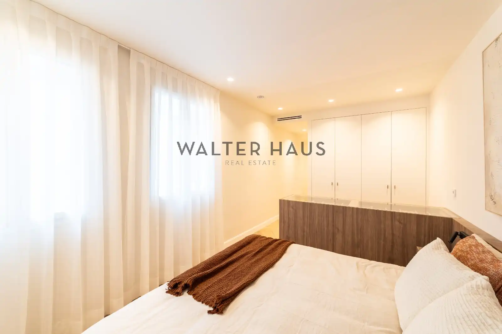 Flat for sale in Calle de Quevedo, Cortes - Huertas