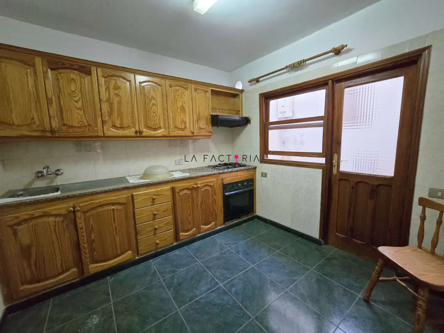 Kitchen of Buildings for sale in Granadilla de Abona
