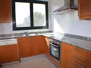 Küche von Maisonette zur Miete in Torredembarra mit Klimaanlage, Heizung und Terrasse
