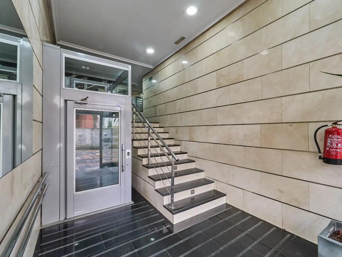 Attic for rent in Avilés  with Terrace