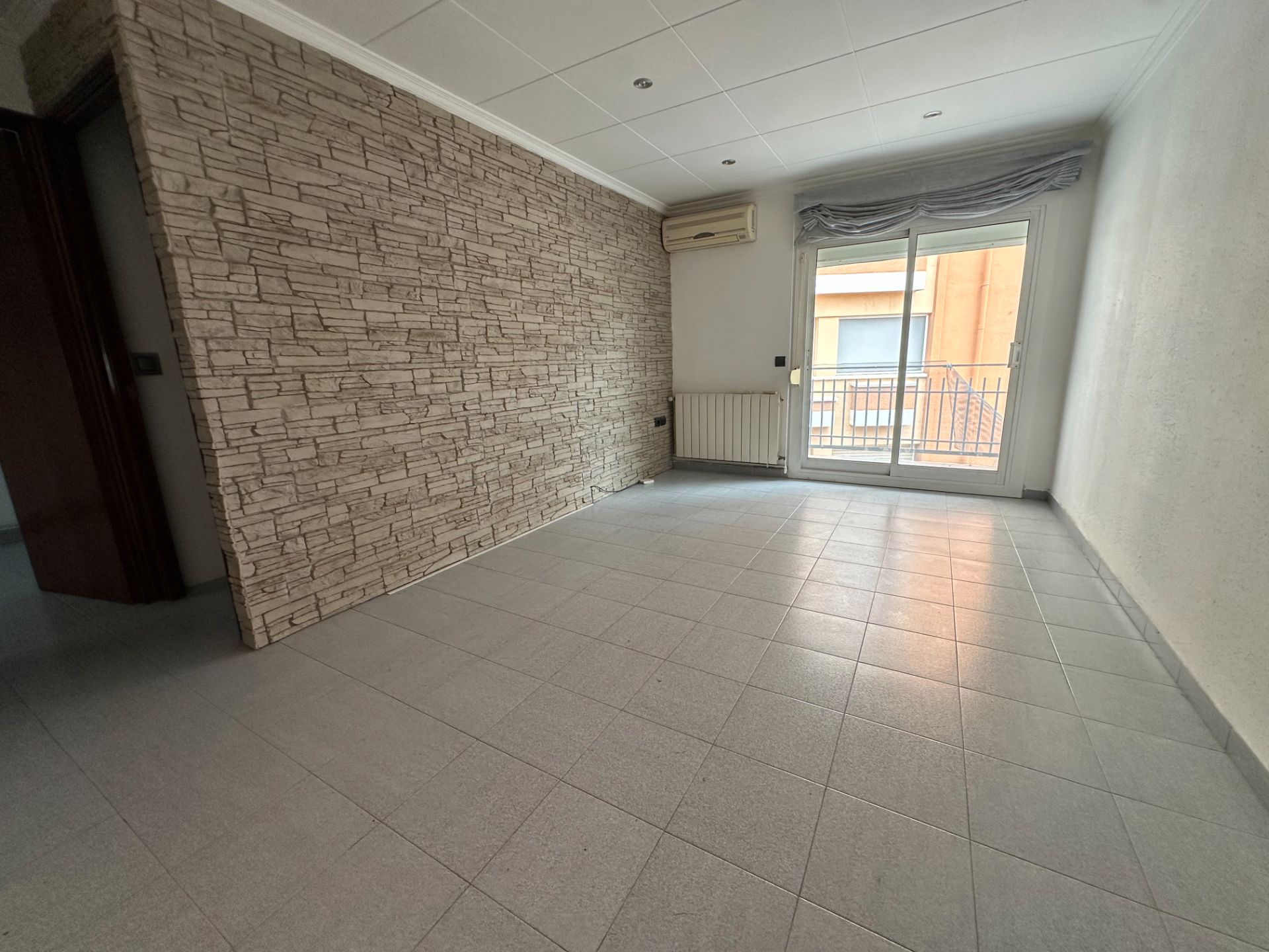 Flat for sale in Terrassa  with Heating, Oven and Balcony