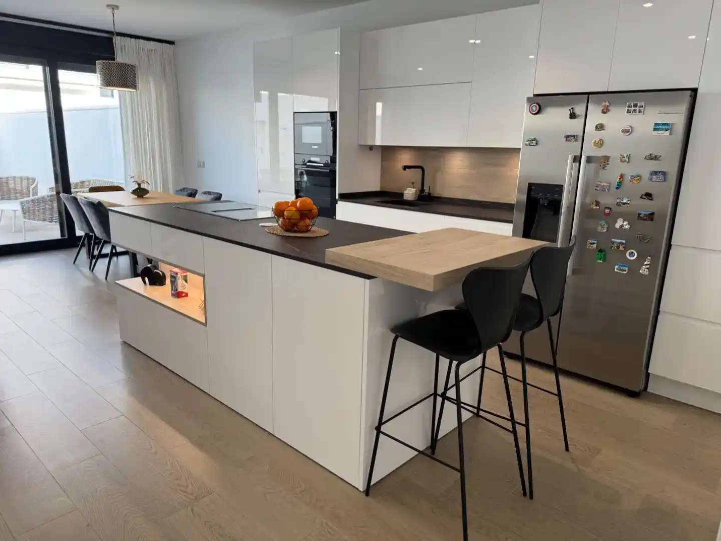 Cocina de Piso en venta en Dos Hermanas con Aire acondicionado, Piscina y Balcón