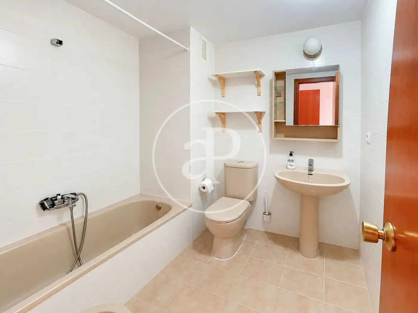 Flat with balcony to rent in C/ de Rubén Darío, imagen 34