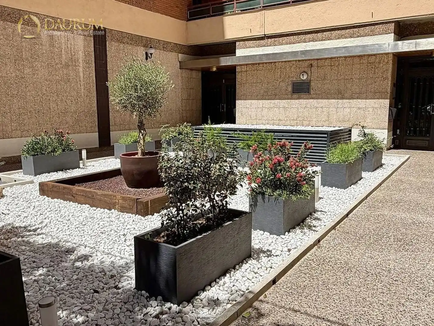 Piso con ascensor en venta en Tomas Breton, imagen 19