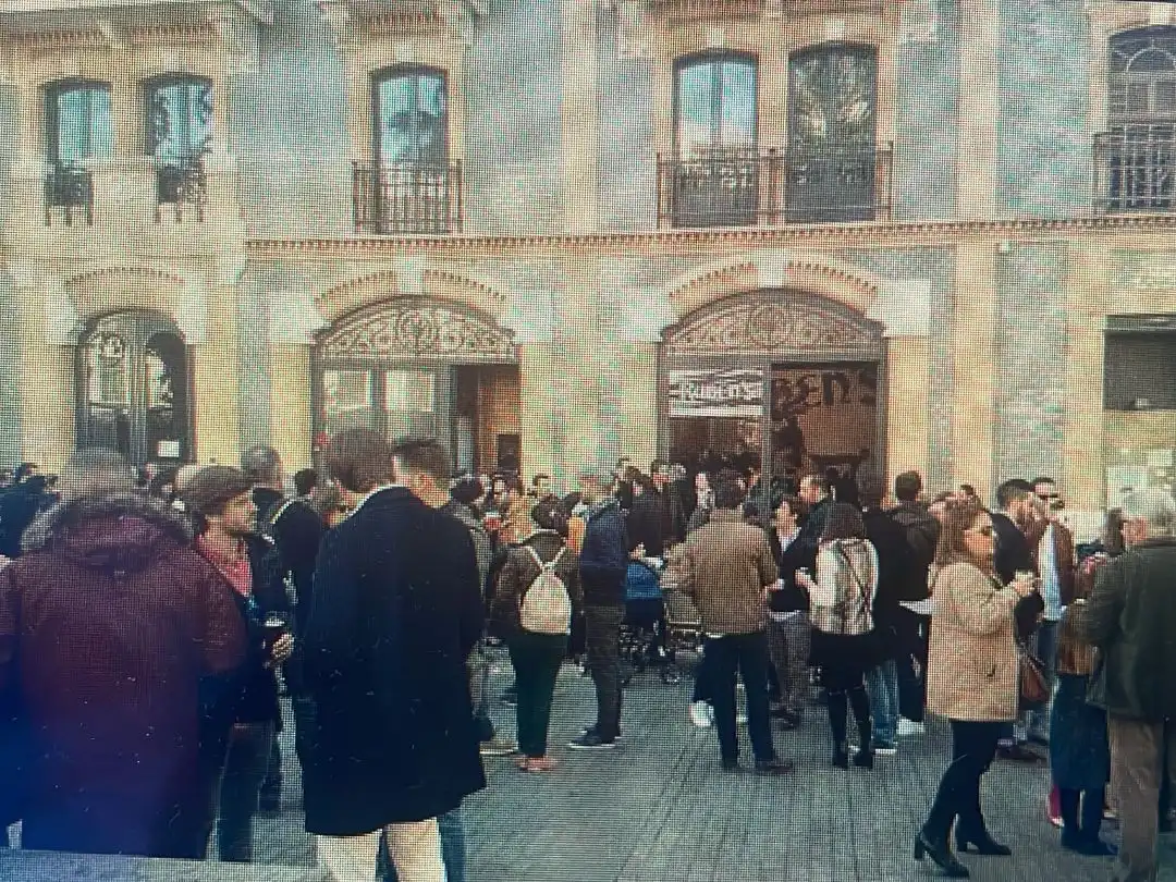 Vista exterior de Local de alquiler en Huelva con Aire acondicionado, Calefacción y Internet
